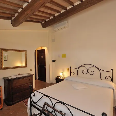 Ripa Relais Colle Del Sole * 토르치아기나