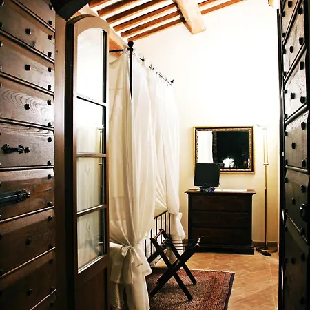 Ripa Relais Colle Del Sole * Torchiagina